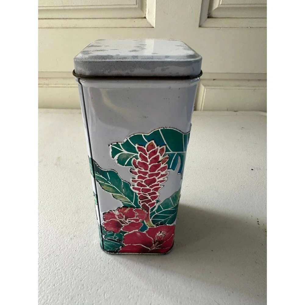 Island Plantations Hawaiian Tea Cookies Embossed Tropical Tall Tin Container